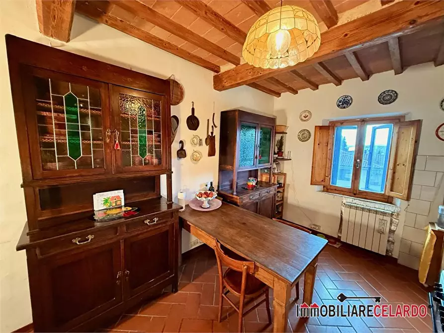 Immagine 9 di Appartamento in vendita  a Casole D'elsa