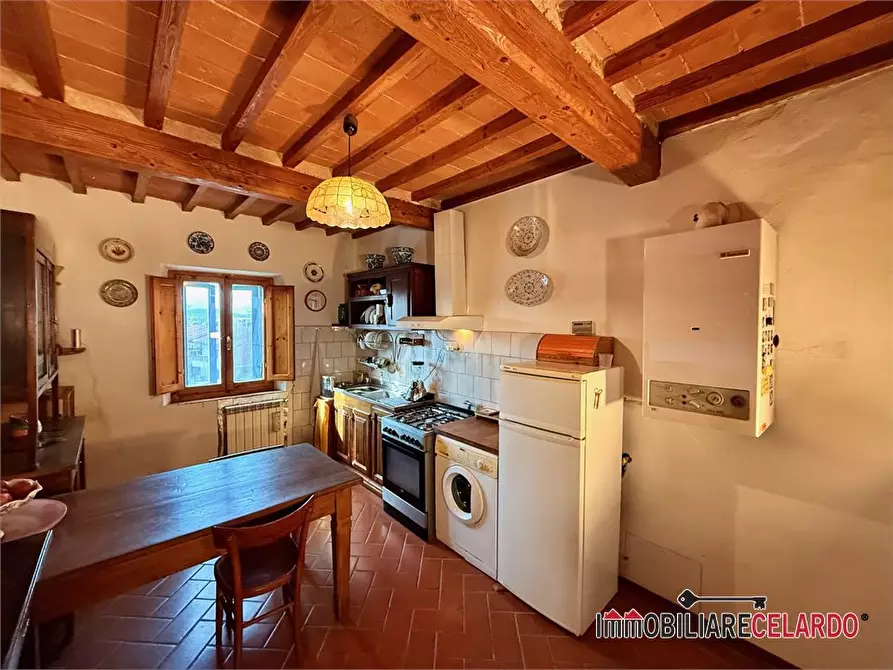 Immagine 4 di Appartamento in vendita  a Casole D'elsa