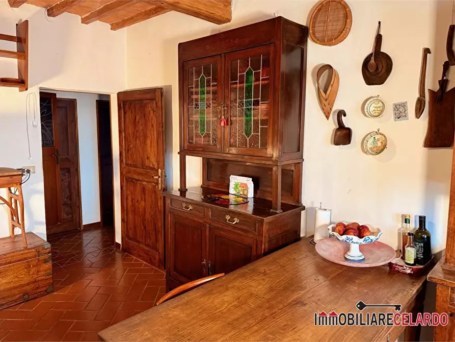 Immagine 7 di Appartamento in vendita  a Casole D'elsa