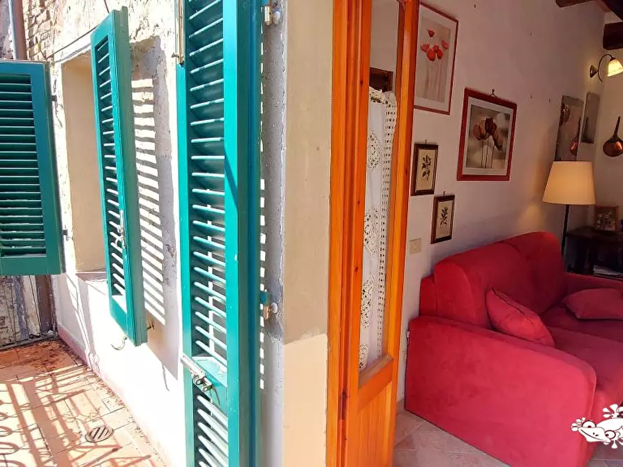 Immagine 8 di Appartamento in vendita  a San Gimignano