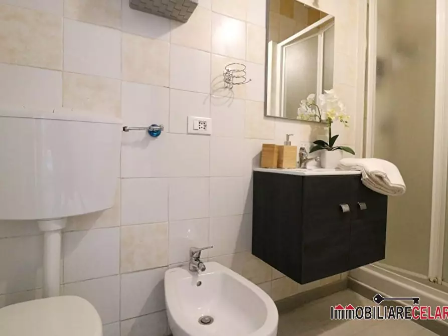 Immagine 10 di Appartamento in vendita  a Colle Di Val D'elsa