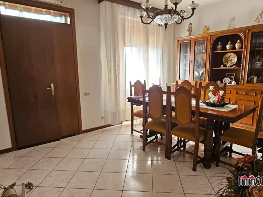 Immagine 8 di Appartamento in vendita  a Casole D'elsa