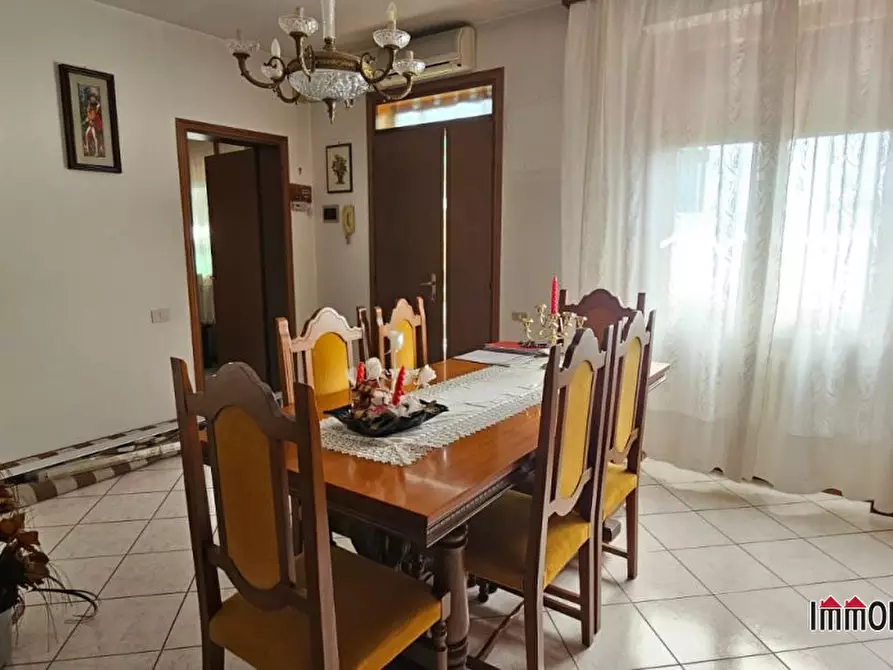 Immagine 7 di Appartamento in vendita  a Casole D'elsa