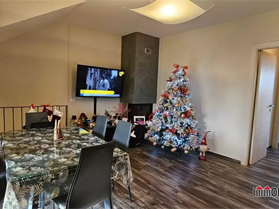 Immagine 3 di Appartamento in vendita  a Colle Di Val D'elsa