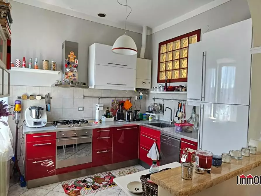 Immagine 9 di Appartamento in vendita  a Colle Di Val D'elsa