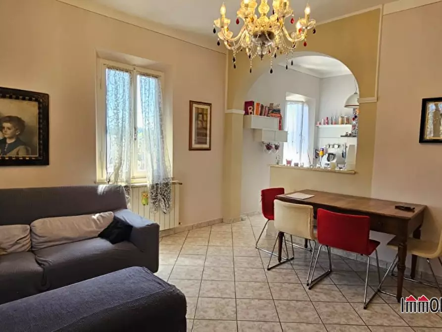 Immagine 5 di Appartamento in vendita  a Colle Di Val D'elsa