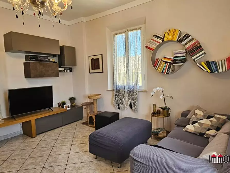 Immagine 2 di Appartamento in vendita  a Colle Di Val D'elsa