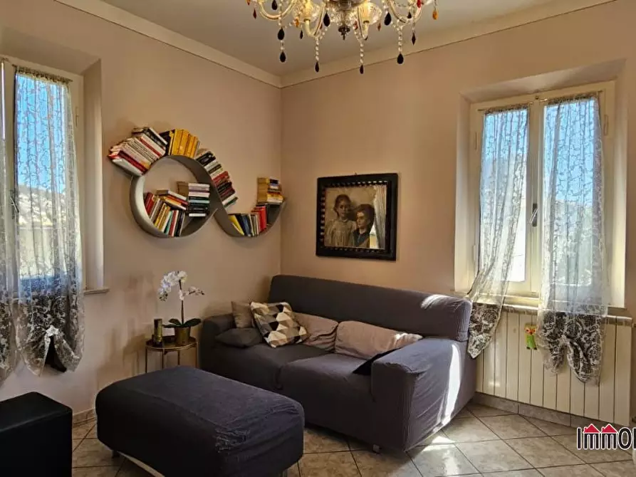 Immagine 3 di Appartamento in vendita  a Colle Di Val D'elsa