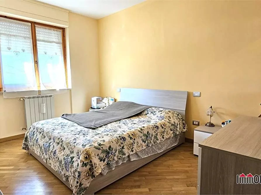 Immagine 6 di Appartamento in vendita  a Colle Di Val D'elsa