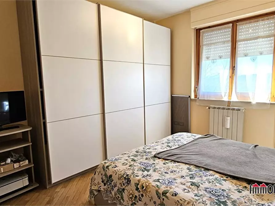 Immagine 5 di Appartamento in vendita  a Colle Di Val D'elsa