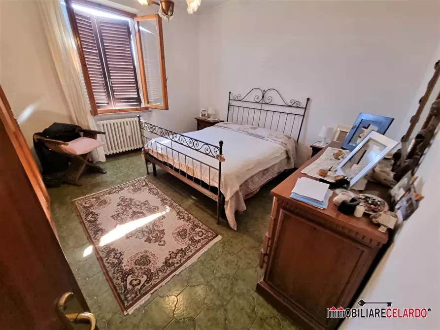 Immagine 9 di Appartamento in vendita  a Casole D'elsa