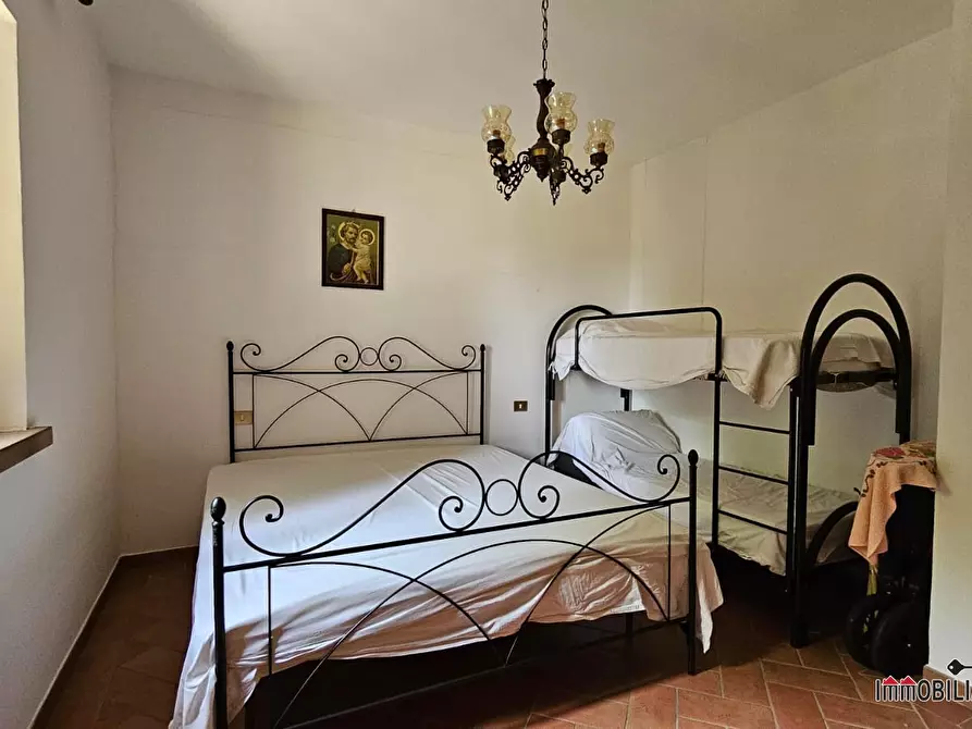 Immagine 6 di Appartamento in vendita  a San Gimignano