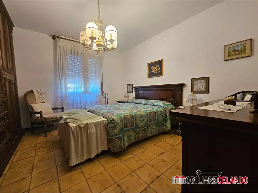 Immagine 8 di Appartamento in vendita  a Colle Di Val D'elsa