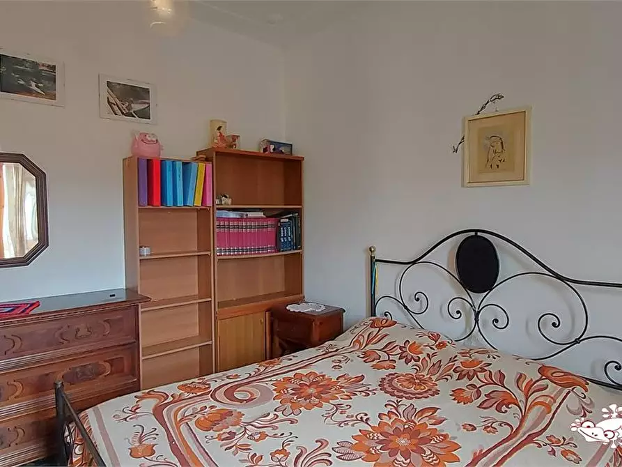 Immagine 5 di Appartamento in vendita  a San Gimignano