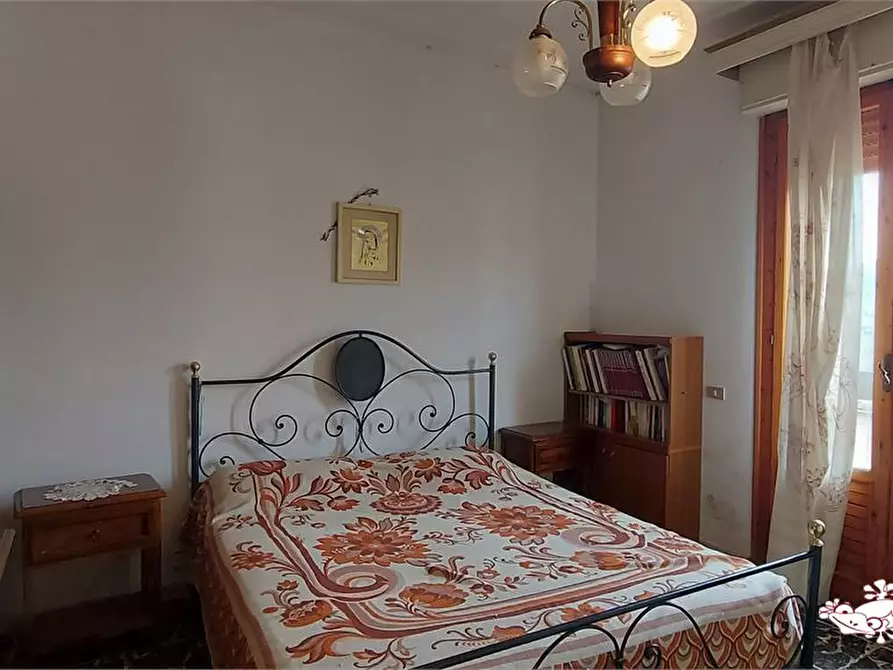 Immagine 4 di Appartamento in vendita  a San Gimignano