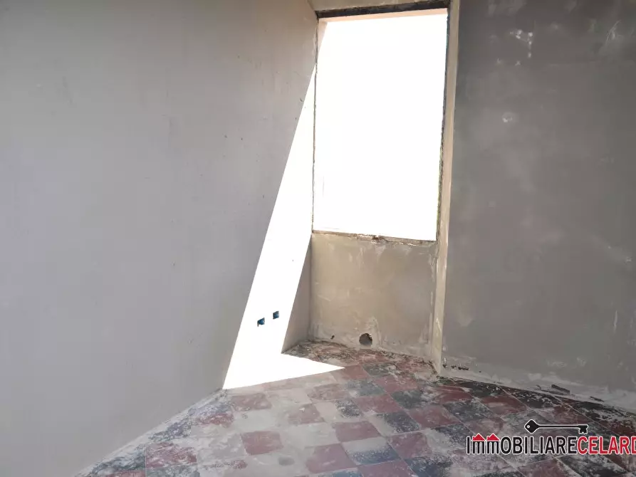 Immagine 6 di Appartamento in vendita  a Poggibonsi