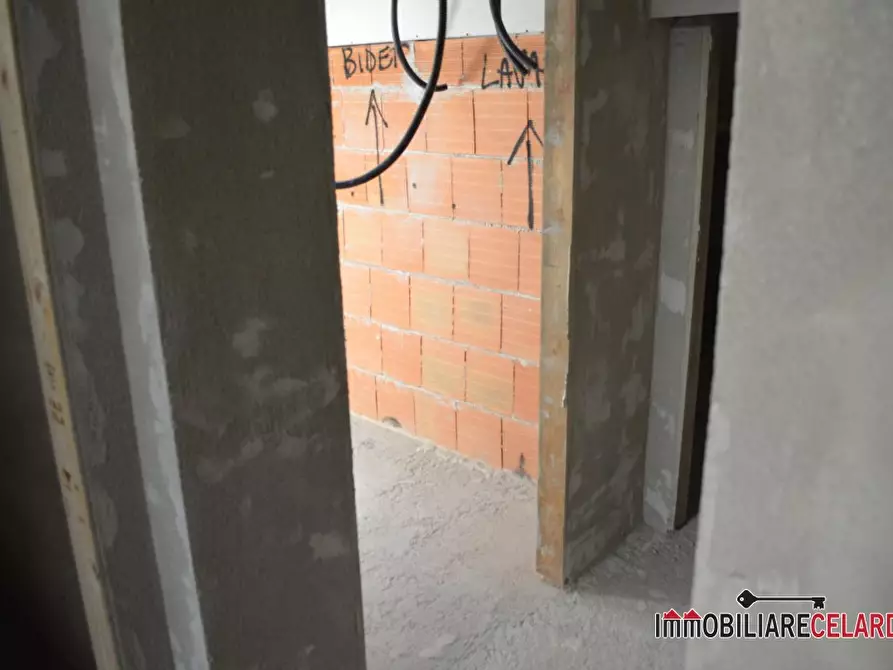 Immagine 10 di Appartamento in vendita  a Poggibonsi