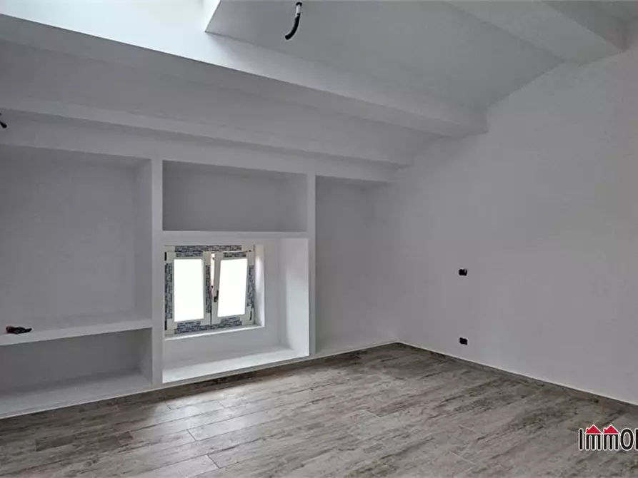 Immagine 9 di Appartamento in vendita  a Poggibonsi