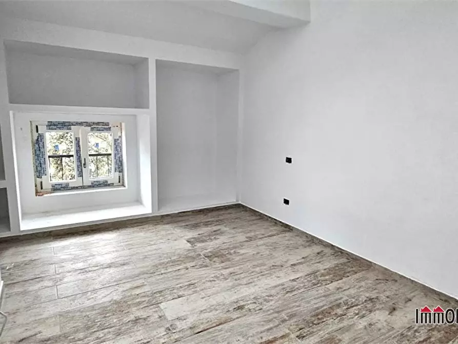 Immagine 8 di Appartamento in vendita  a Poggibonsi