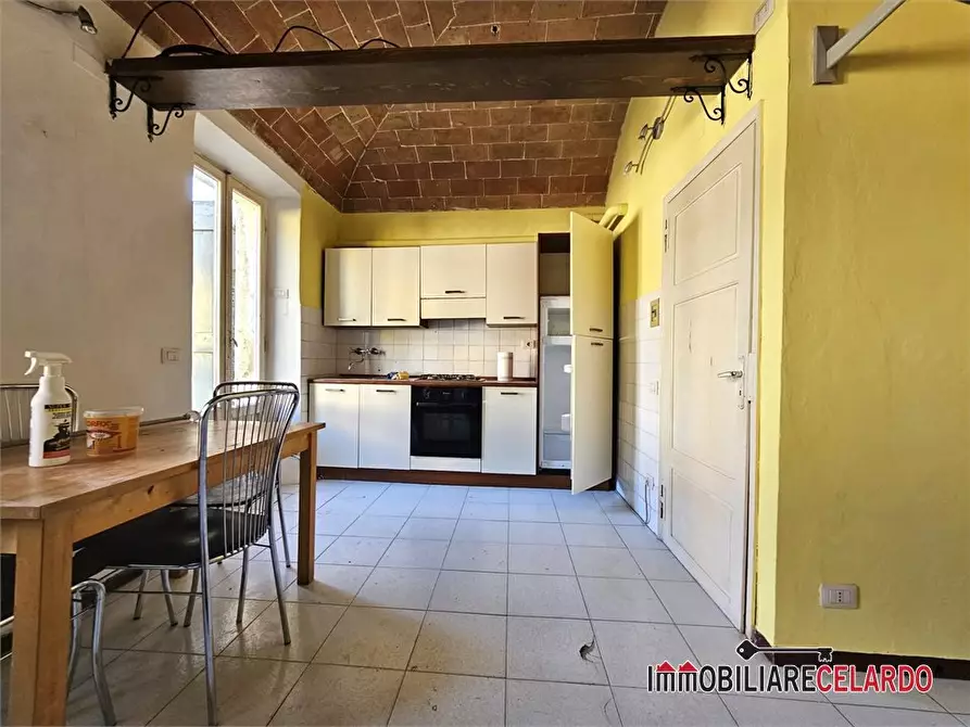 Immagine 9 di Appartamento in vendita  a Colle Di Val D'elsa