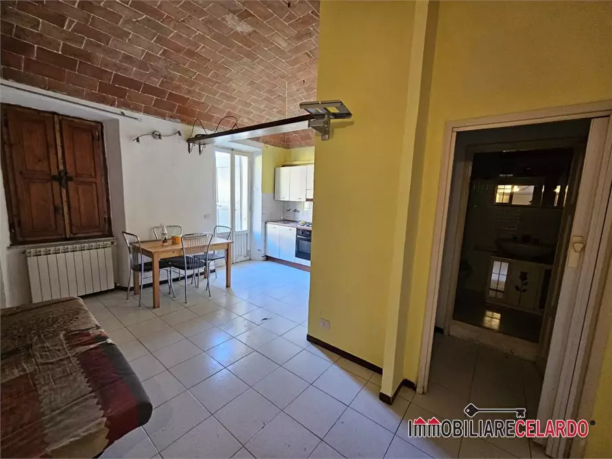 Immagine 6 di Appartamento in vendita  a Colle Di Val D'elsa