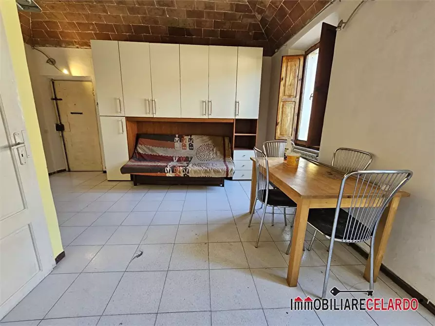 Immagine 2 di Appartamento in vendita  a Colle Di Val D'elsa