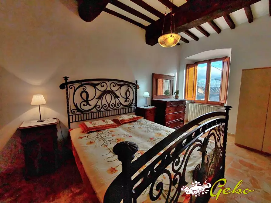 Immagine 4 di Appartamento in vendita  a San Gimignano