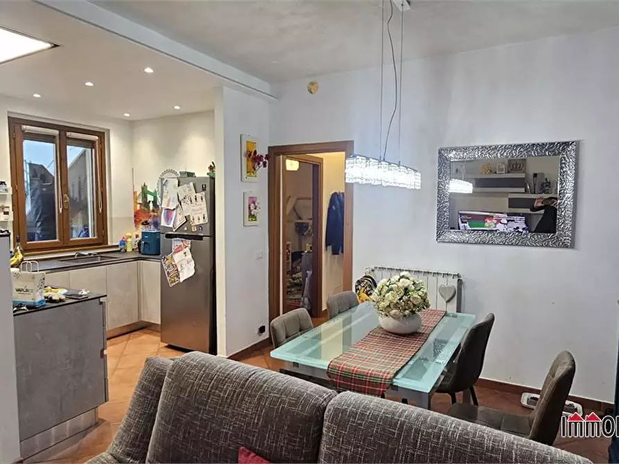 Immagine 3 di Appartamento in vendita  a Casole D'elsa