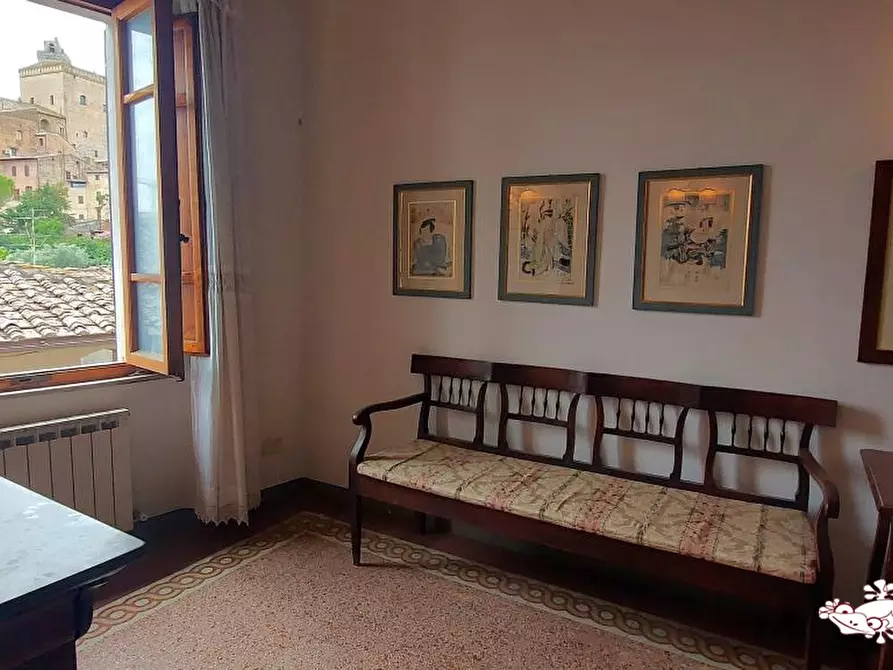 Immagine 2 di Appartamento in vendita  a San Gimignano