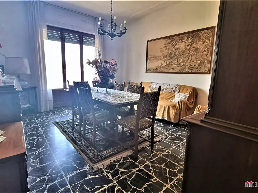 Immagine 2 di Appartamento in vendita  a Poggibonsi