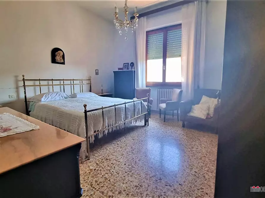 Immagine 7 di Appartamento in vendita  a Poggibonsi