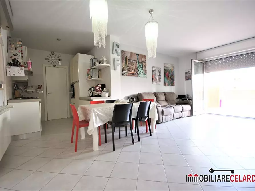 Immagine 4 di Appartamento in vendita  a Colle Di Val D'elsa