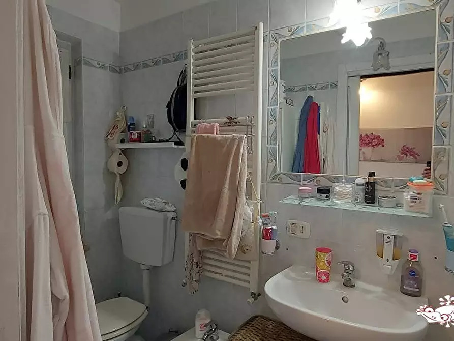 Immagine 9 di Appartamento in vendita  a Colle Di Val D'elsa