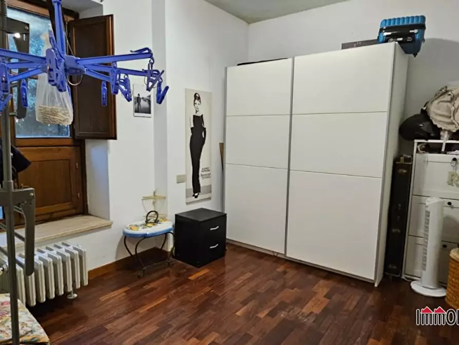 Immagine 10 di Appartamento in vendita  a Poggibonsi