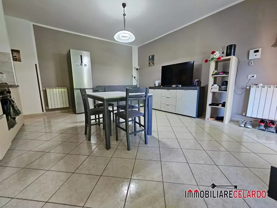 Immagine 3 di Appartamento in vendita  a Colle Di Val D'elsa