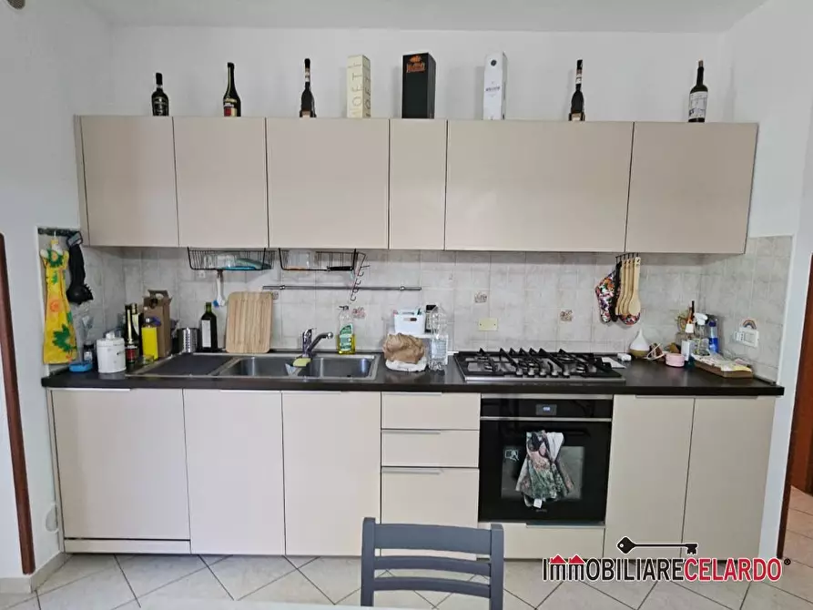 Immagine 6 di Appartamento in vendita  a Colle Di Val D'elsa