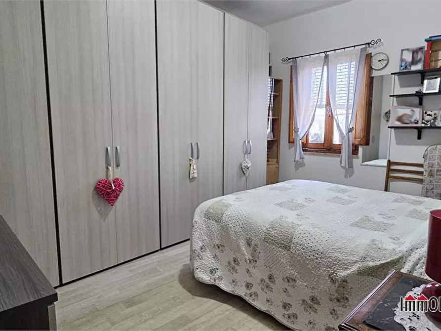 Immagine 7 di Appartamento in vendita  a Colle Di Val D'elsa