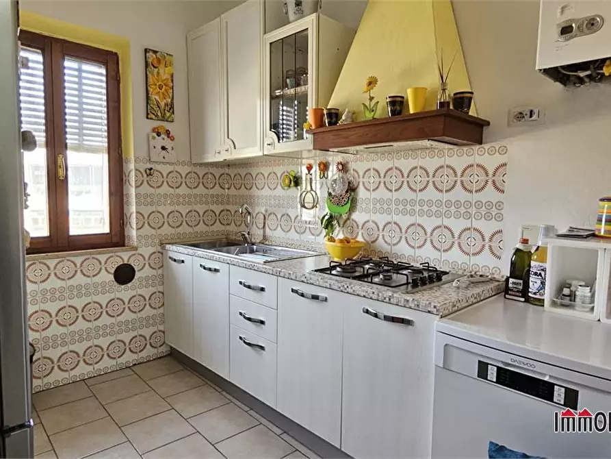 Immagine 3 di Appartamento in vendita  a Colle Di Val D'elsa