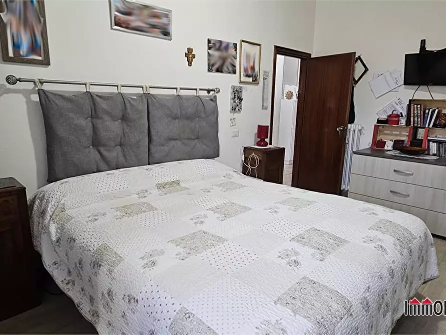 Immagine 6 di Appartamento in vendita  a Colle Di Val D'elsa