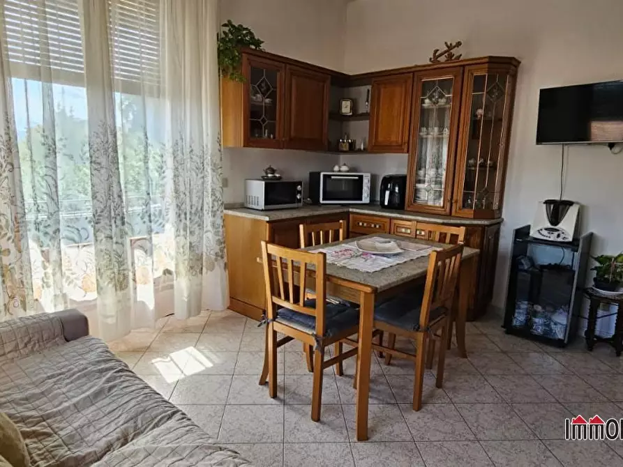 Immagine 2 di Appartamento in vendita  a Colle Di Val D'elsa