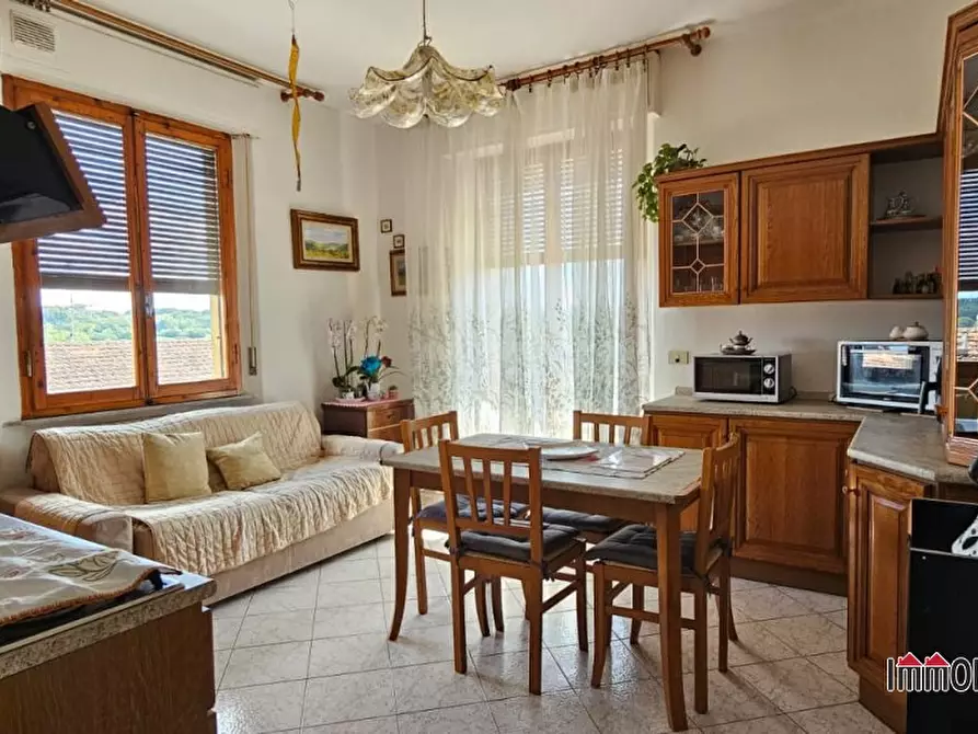 Immagine 1 di Appartamento in vendita  a Colle Di Val D'elsa