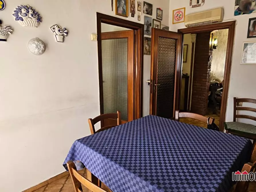 Immagine 10 di Appartamento in vendita  a Colle Di Val D'elsa