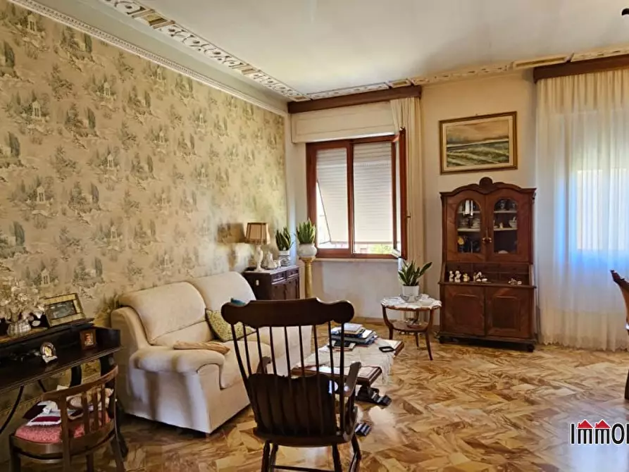 Immagine 4 di Appartamento in vendita  a Colle Di Val D'elsa