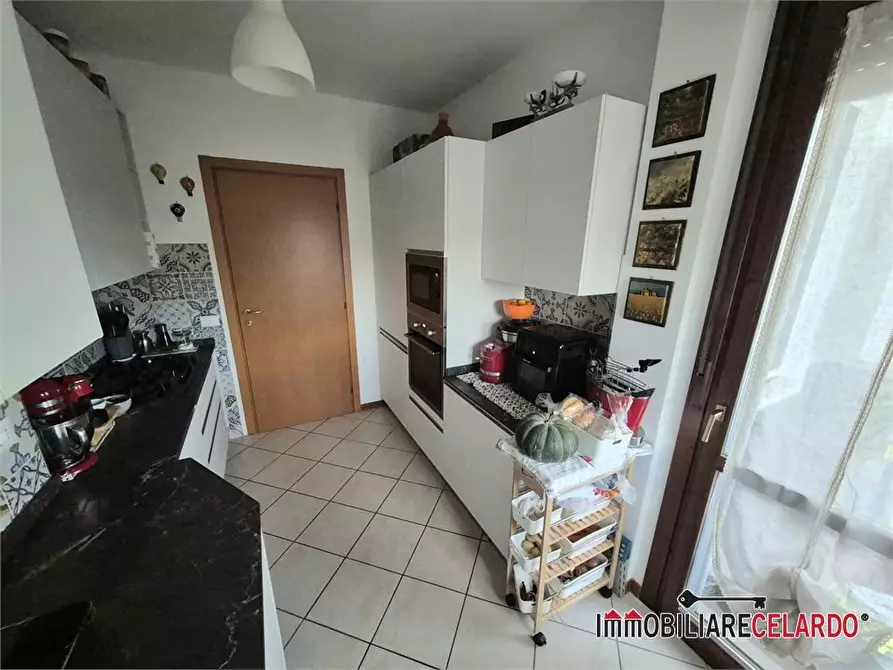 Immagine 5 di Appartamento in vendita  a Colle Di Val D'elsa