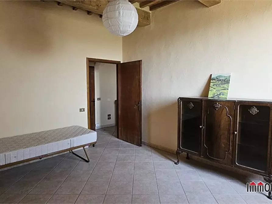 Immagine 8 di Appartamento in vendita  a San Gimignano