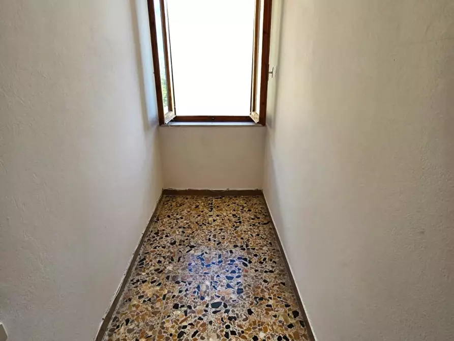 Immagine 10 di Appartamento in vendita  a Casole D'elsa