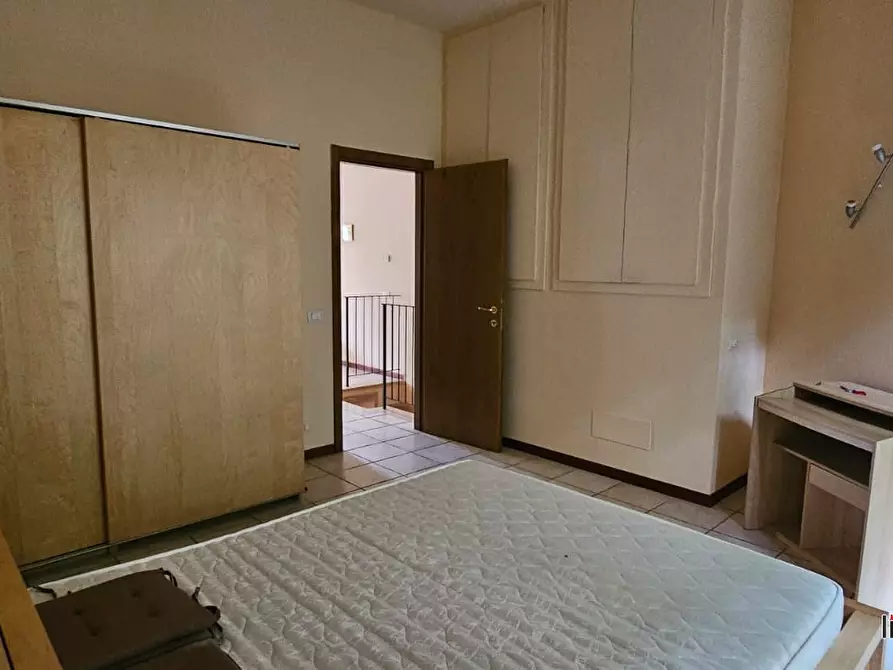 Immagine 9 di Appartamento in vendita  a Colle Di Val D'elsa