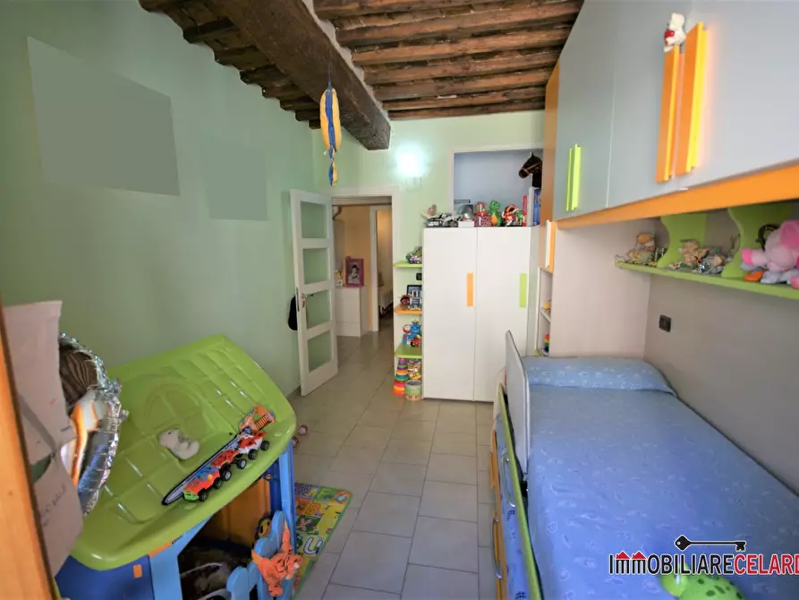 Immagine 7 di Appartamento in vendita  a Colle Di Val D'elsa