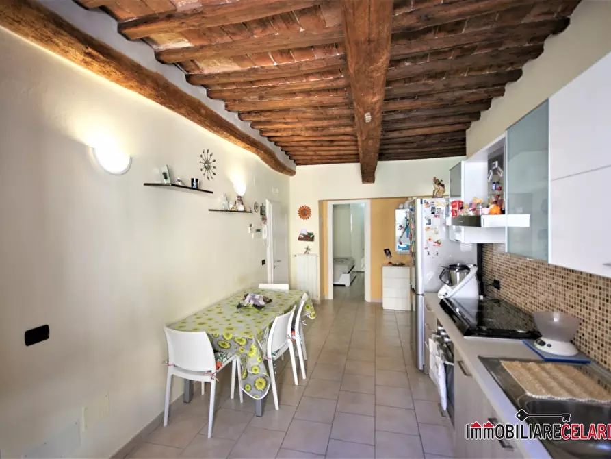 Immagine 3 di Appartamento in vendita  a Colle Di Val D'elsa