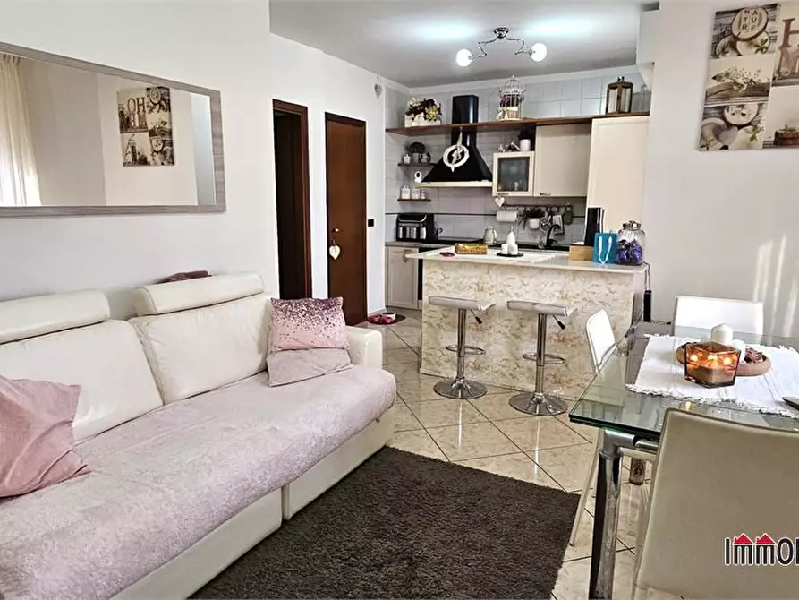 Immagine 4 di Appartamento in vendita  a Colle Di Val D'elsa